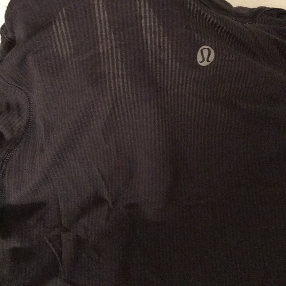 Lululemon sheer striped black tee - Picture 4 of 4